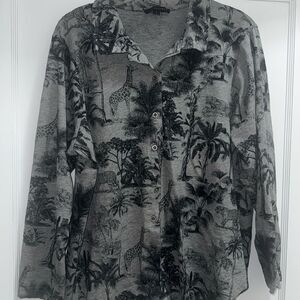 Jane & Delancey Safari Pattern Button Down Shirt Size 1X